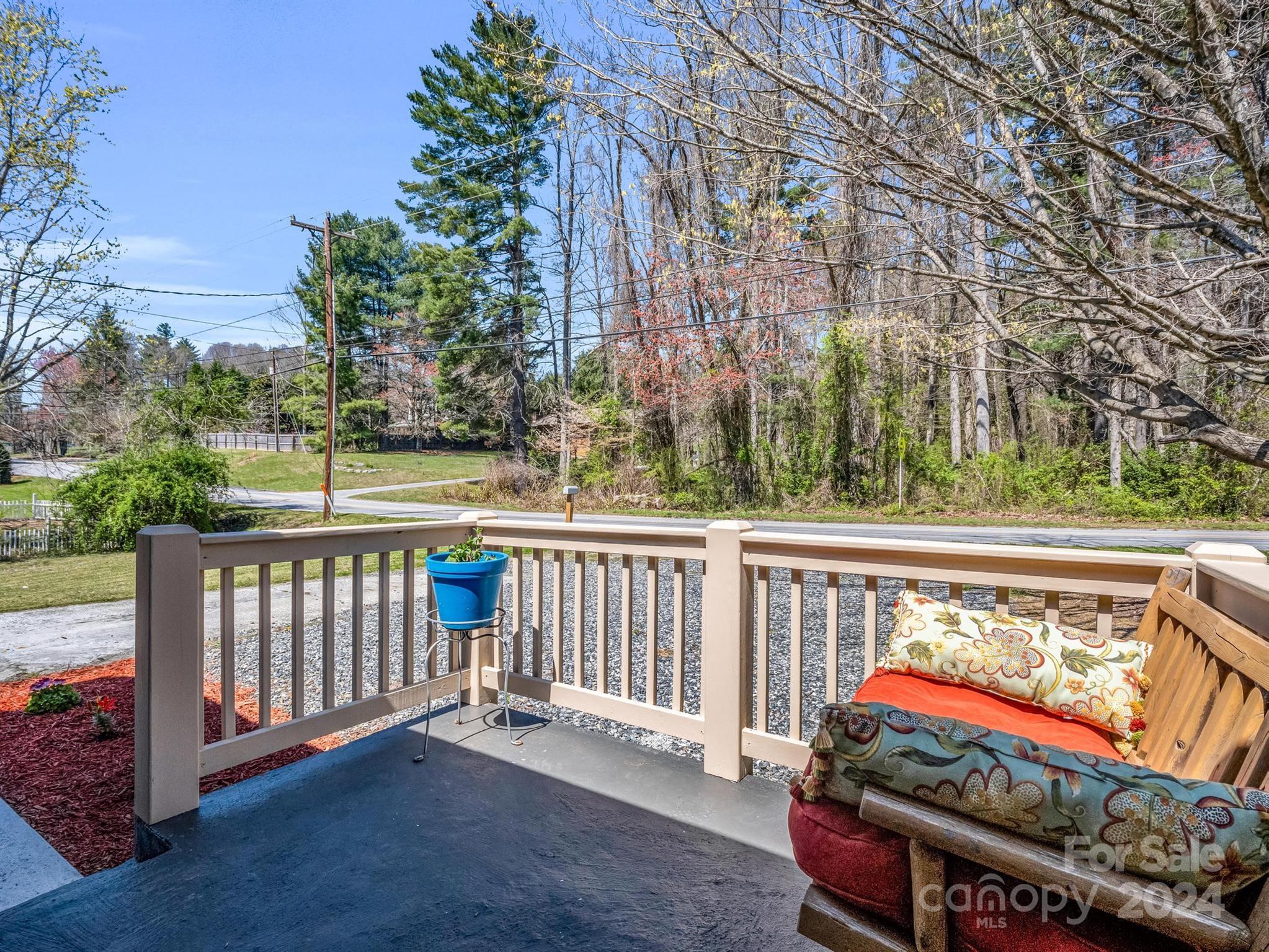 Mountain Home - Residential