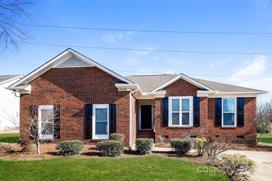 Looking for your dream home? Through our seamless leasing process, this beautifully designed home is move-in ready. Our spacious layout is perfect for comfortable living that you can enjoy with your pets too; we’re proud to be pet friendly. Our homes are built using high-quality, eco-friendly materials with neutral paint colors, updated fixtures, and energy-efficient appliances. Enjoy the backyard and community to unwind after a long day, or simply greet neighbors, enjoy the fresh air, and gather for fun-filled activities. Ready to make your next move your best move? Apply now. Take a tour today. We’ll never ask you to wire money or request funds through a payment app via mobile. The fixtures and finishes of this property may differ slightly from what is pictured.