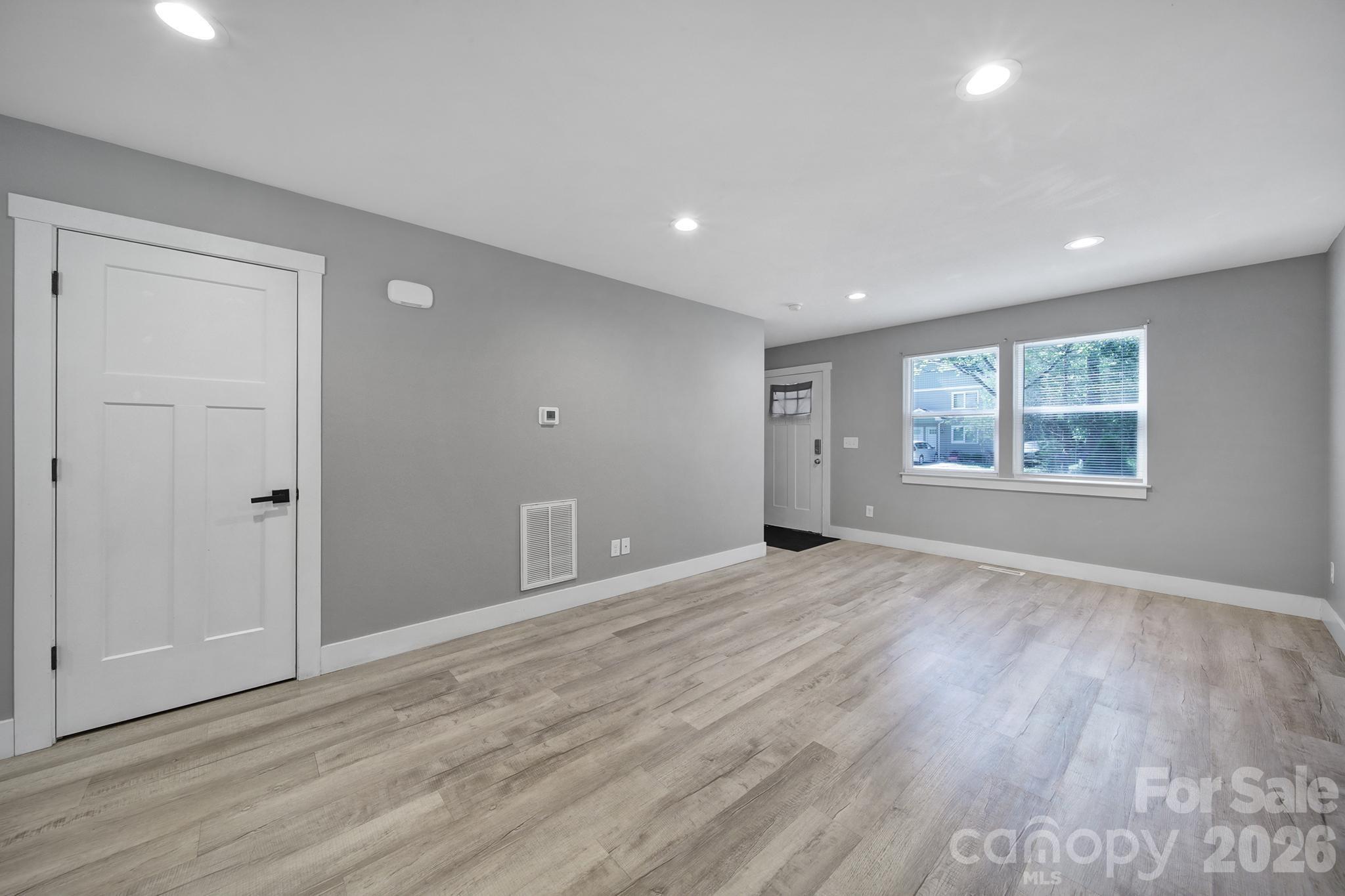 none - Residential Income