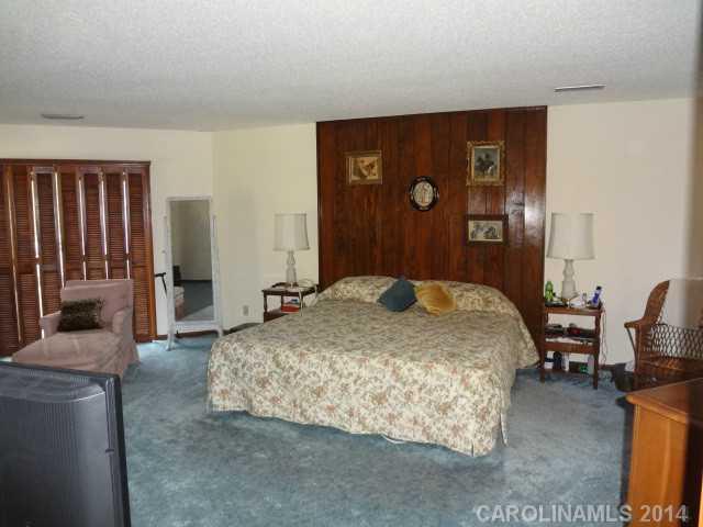 River Hills - Residential