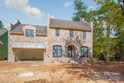 1020 Jefferson Drive Charlotte NC 28270