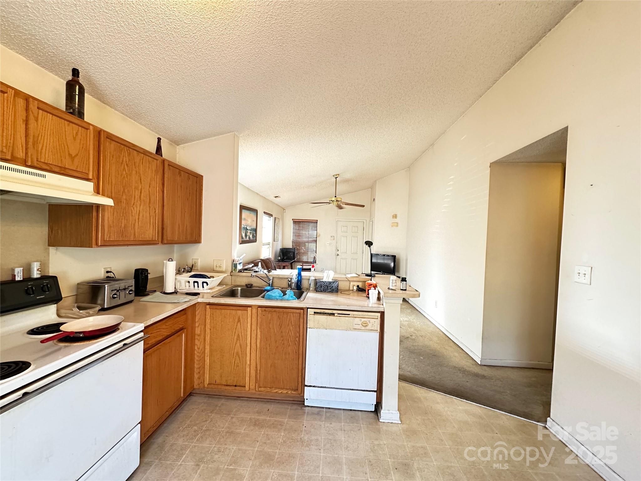 Southern Chase - Residential