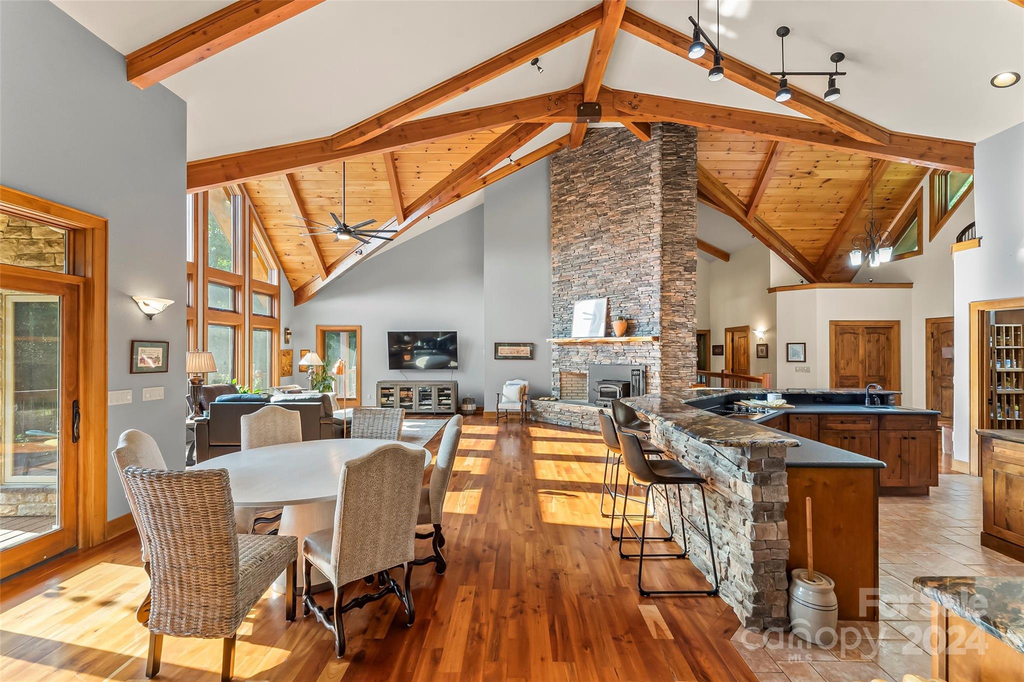 Rolling Meadows Estate - Residential