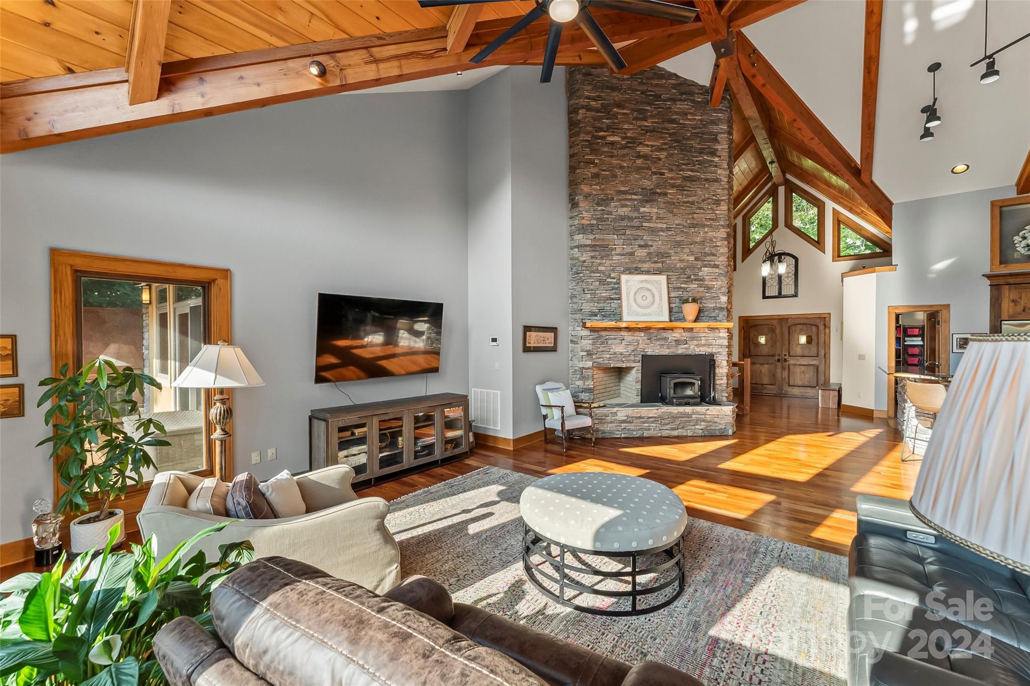 Rolling Meadows Estate - Residential