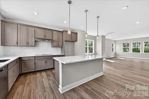 7921 Cedarsmith Court Charlotte NC 28217