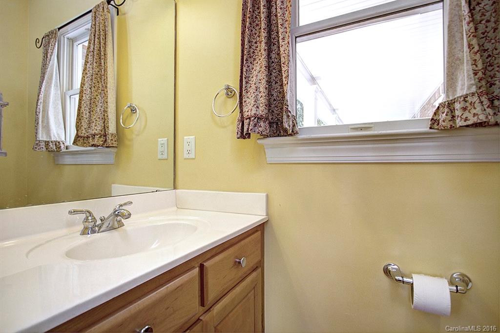 Weddington Hills - Residential Lease