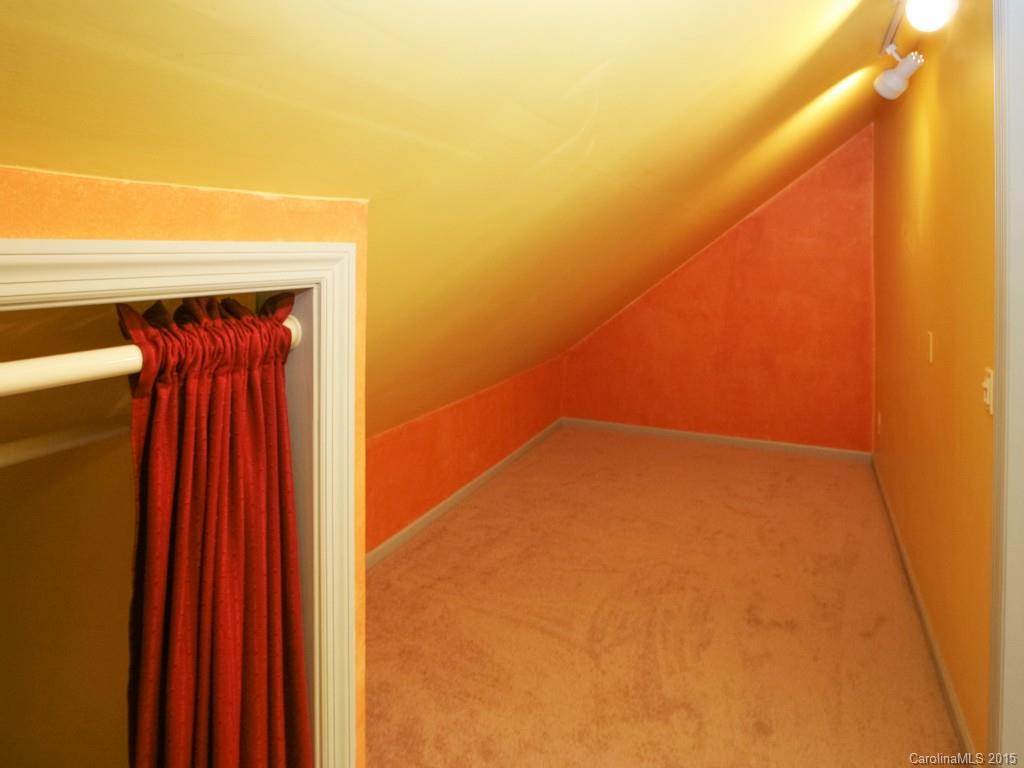 Regent Park - Residential