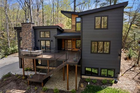 Photo of 146 Timber Creek Road, Hendersonville, NC 28739 (MLS # 4312410)