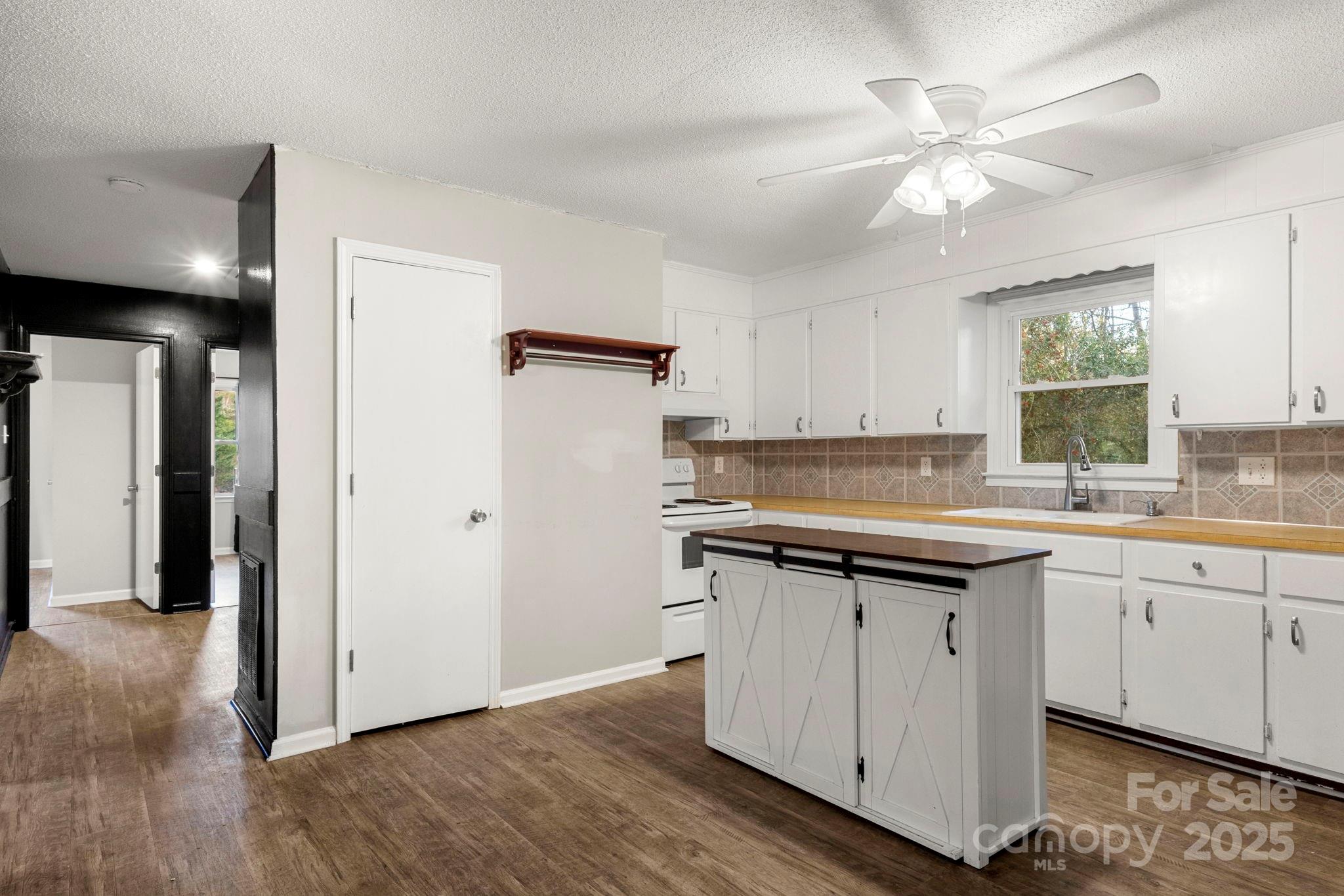 604 Cold Stream Circle