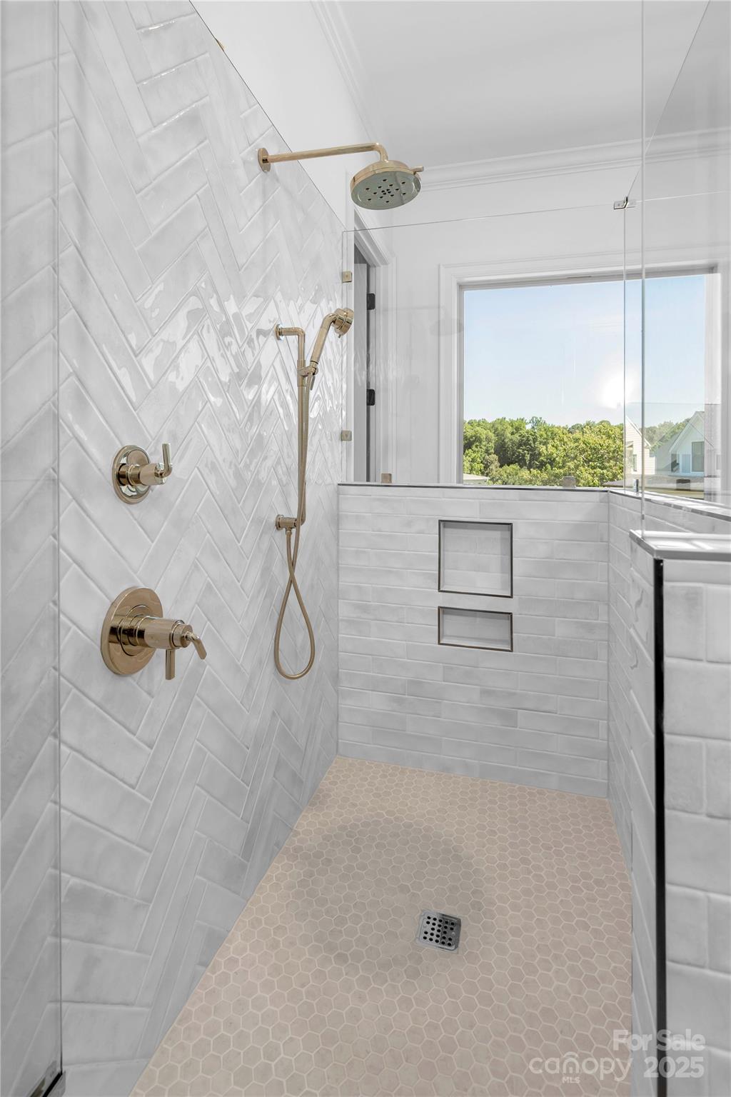 Davidson Pond - Residential