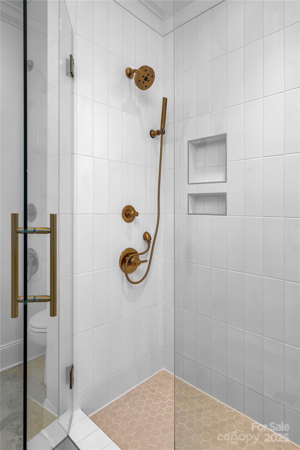 Davidson Pond - Residential