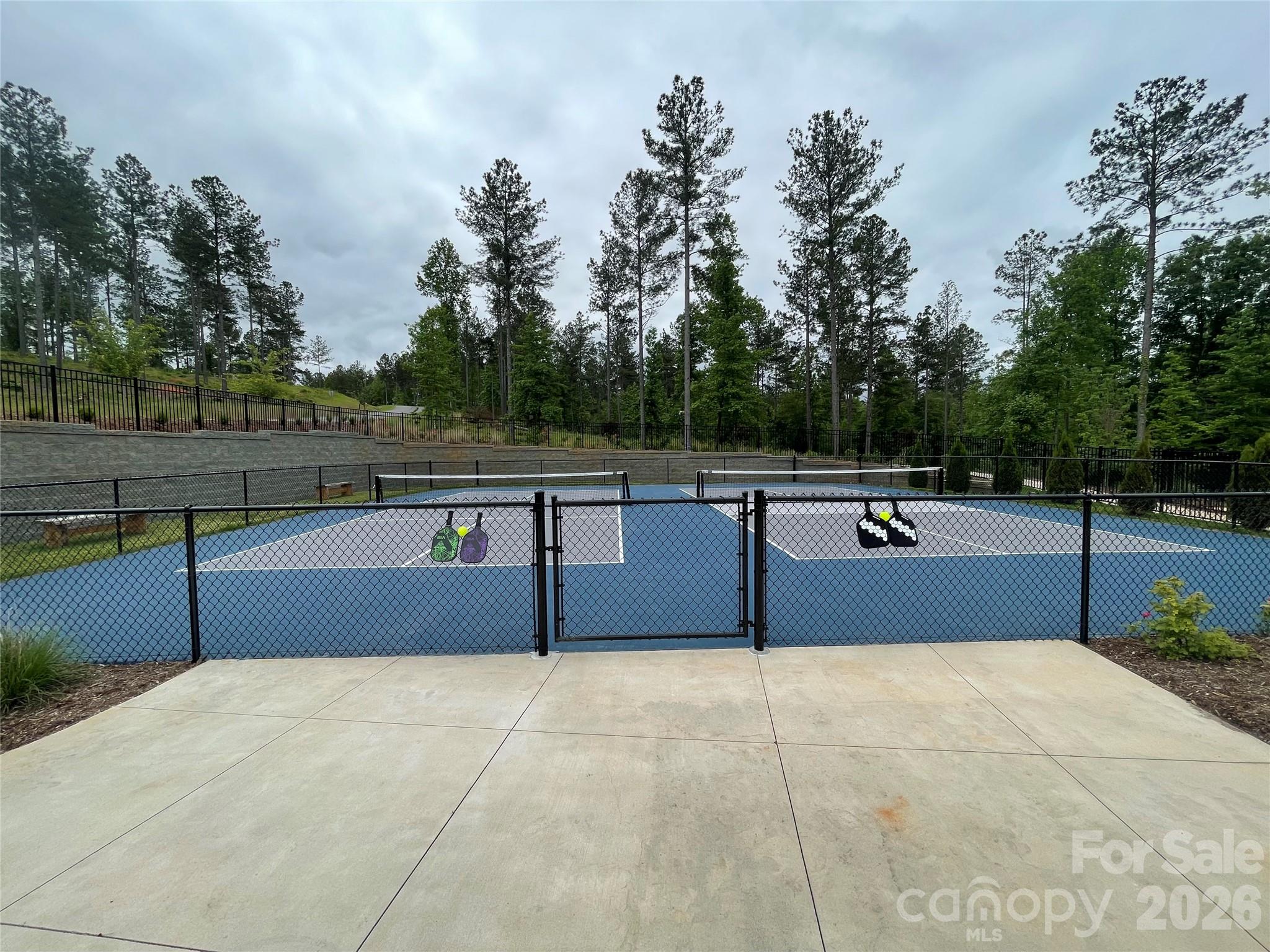 Lakeside Reserve - Land