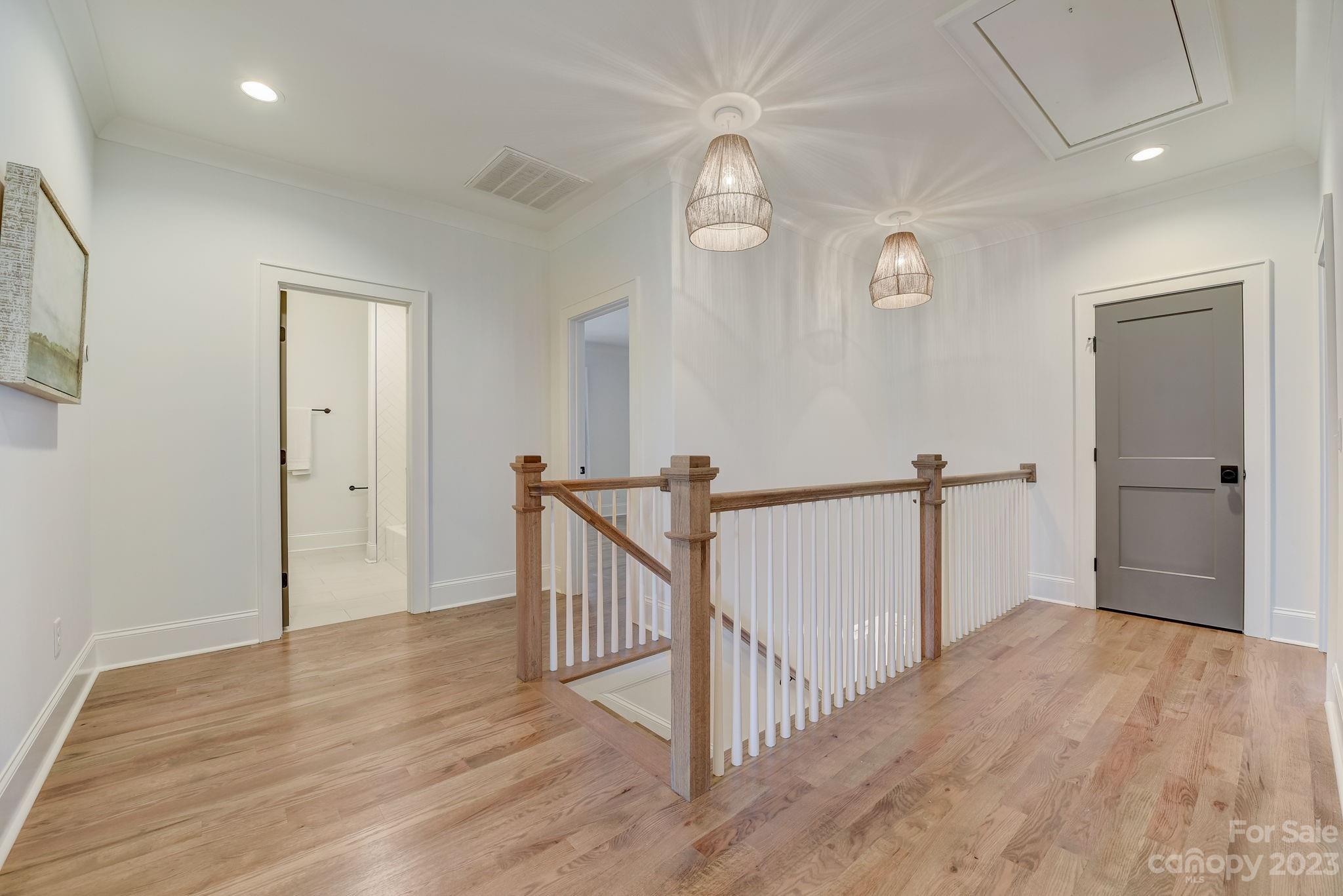 Villa Heights - Residential