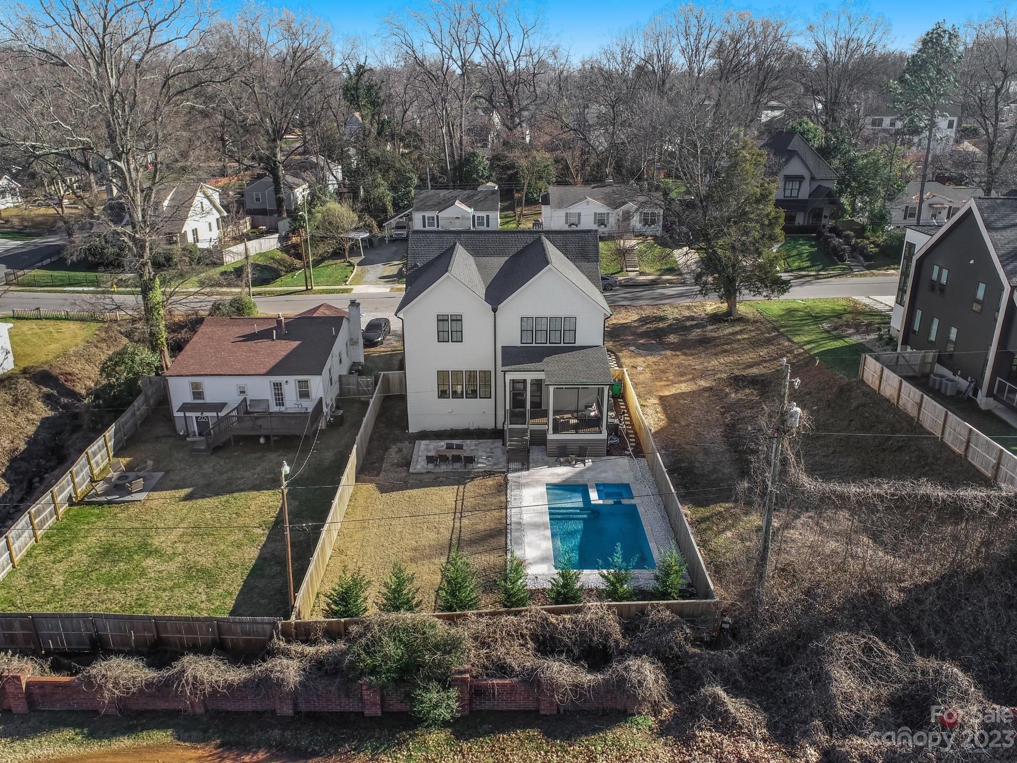 Villa Heights - Residential