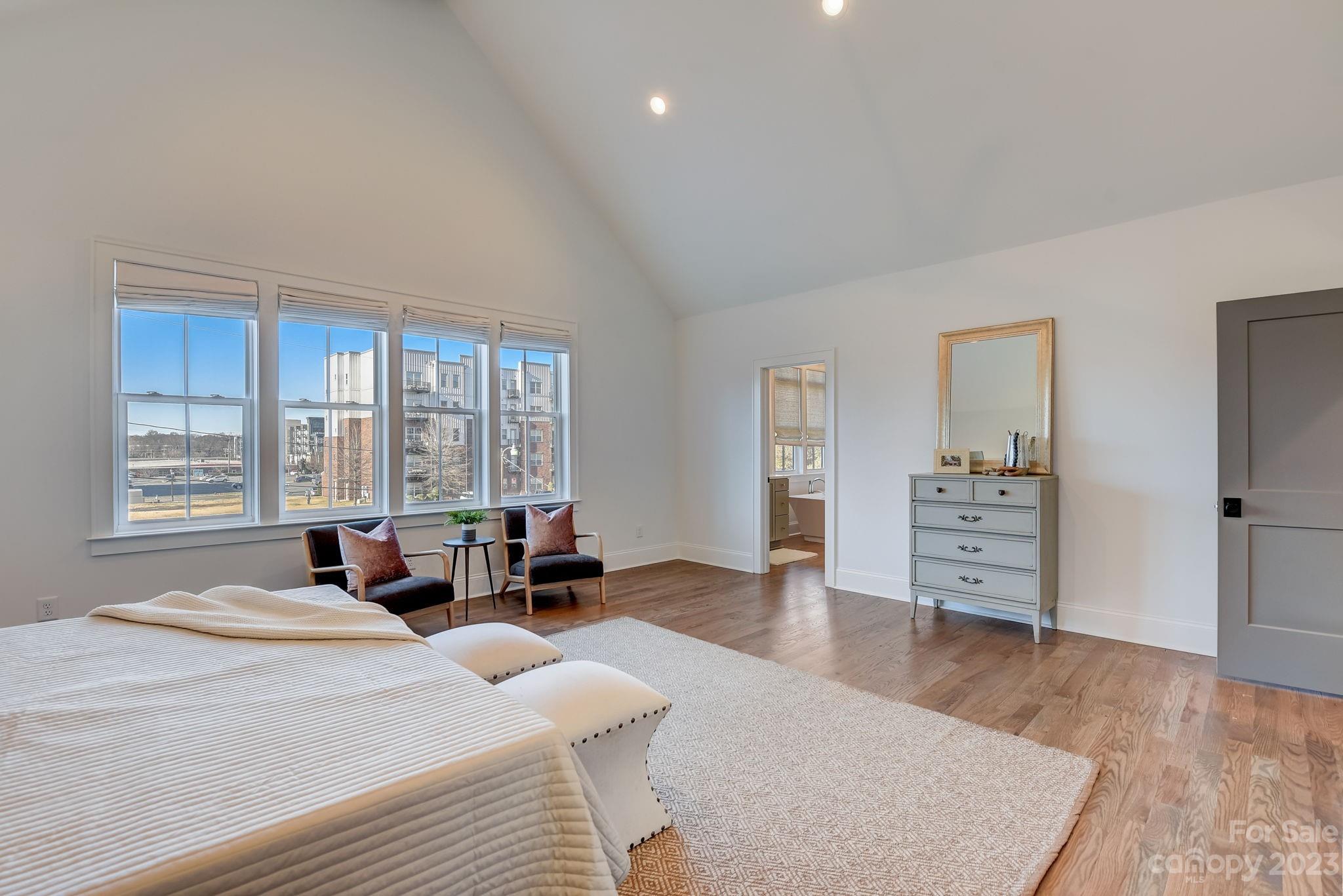 Villa Heights - Residential