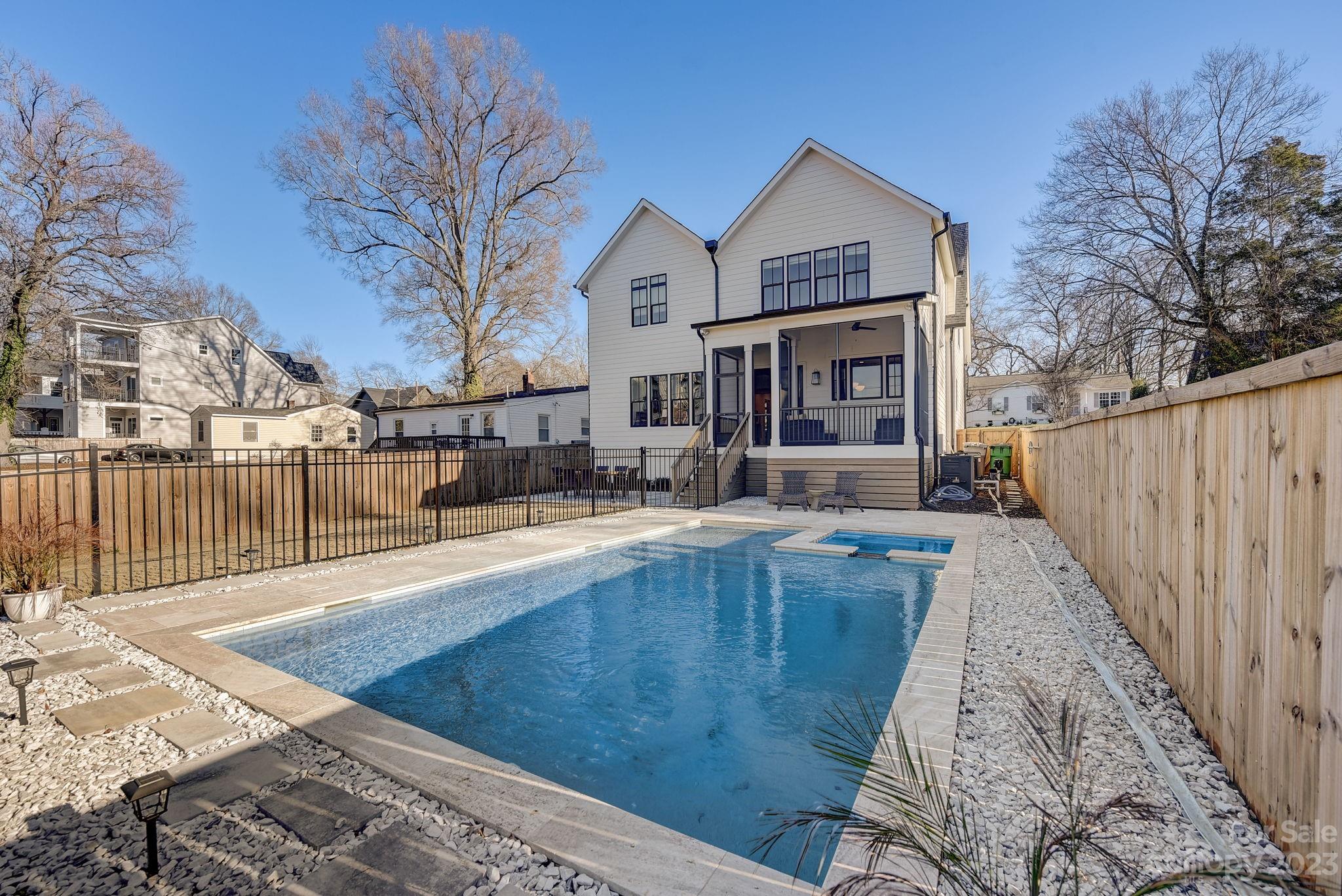 Villa Heights - Residential