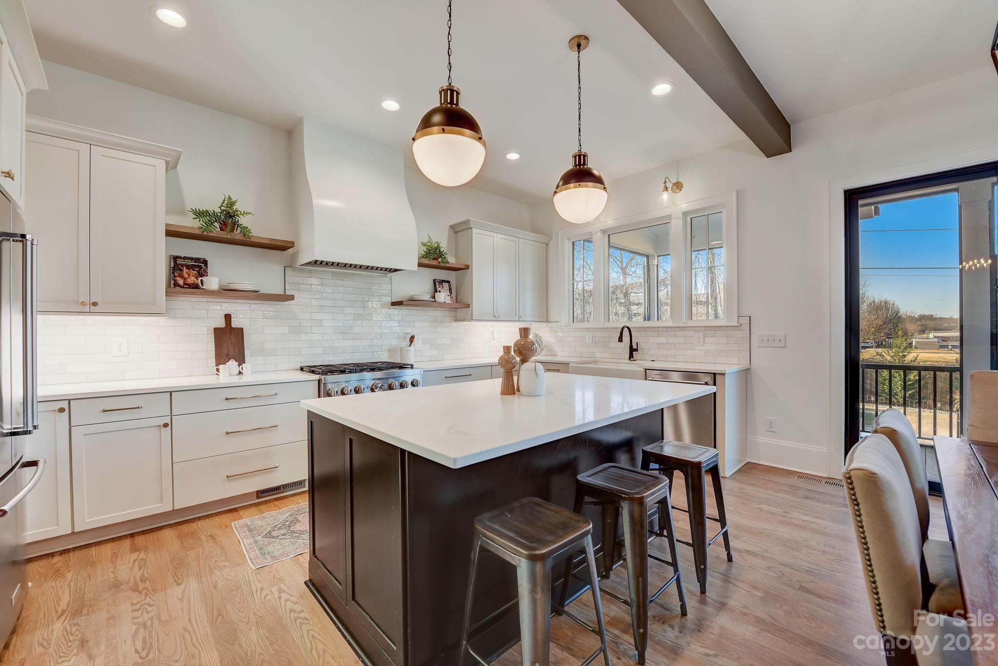 Villa Heights - Residential