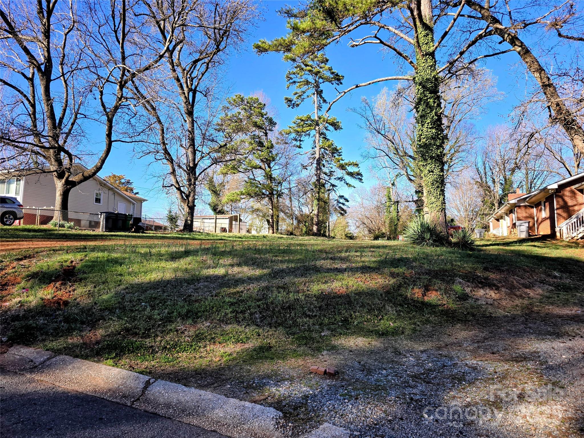 4220 Mckinley Drive