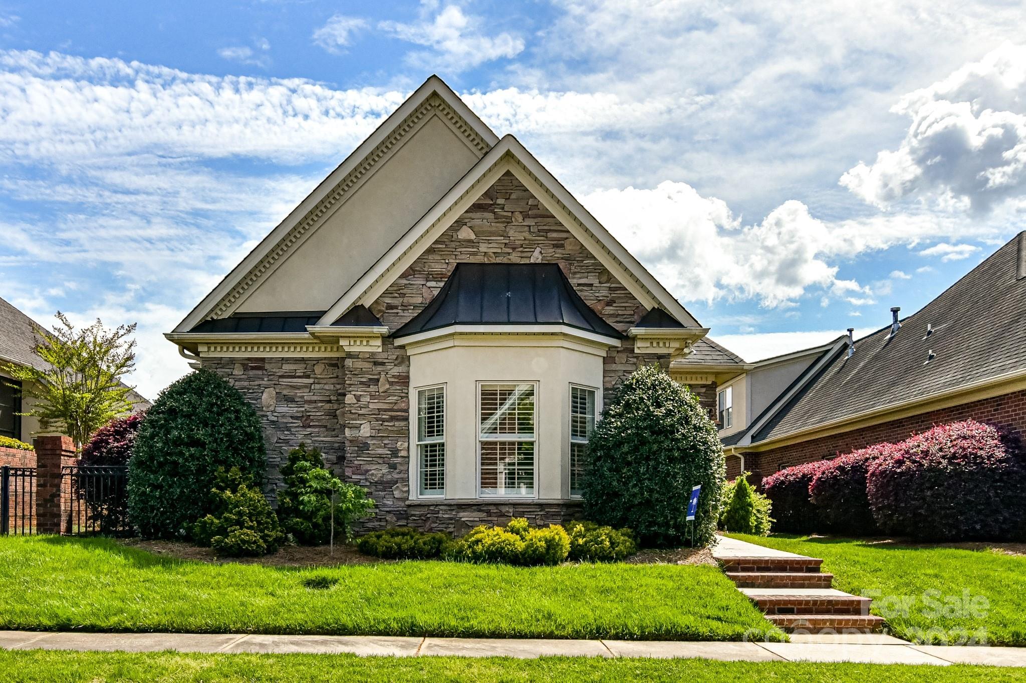 Laurel Creek - Residential