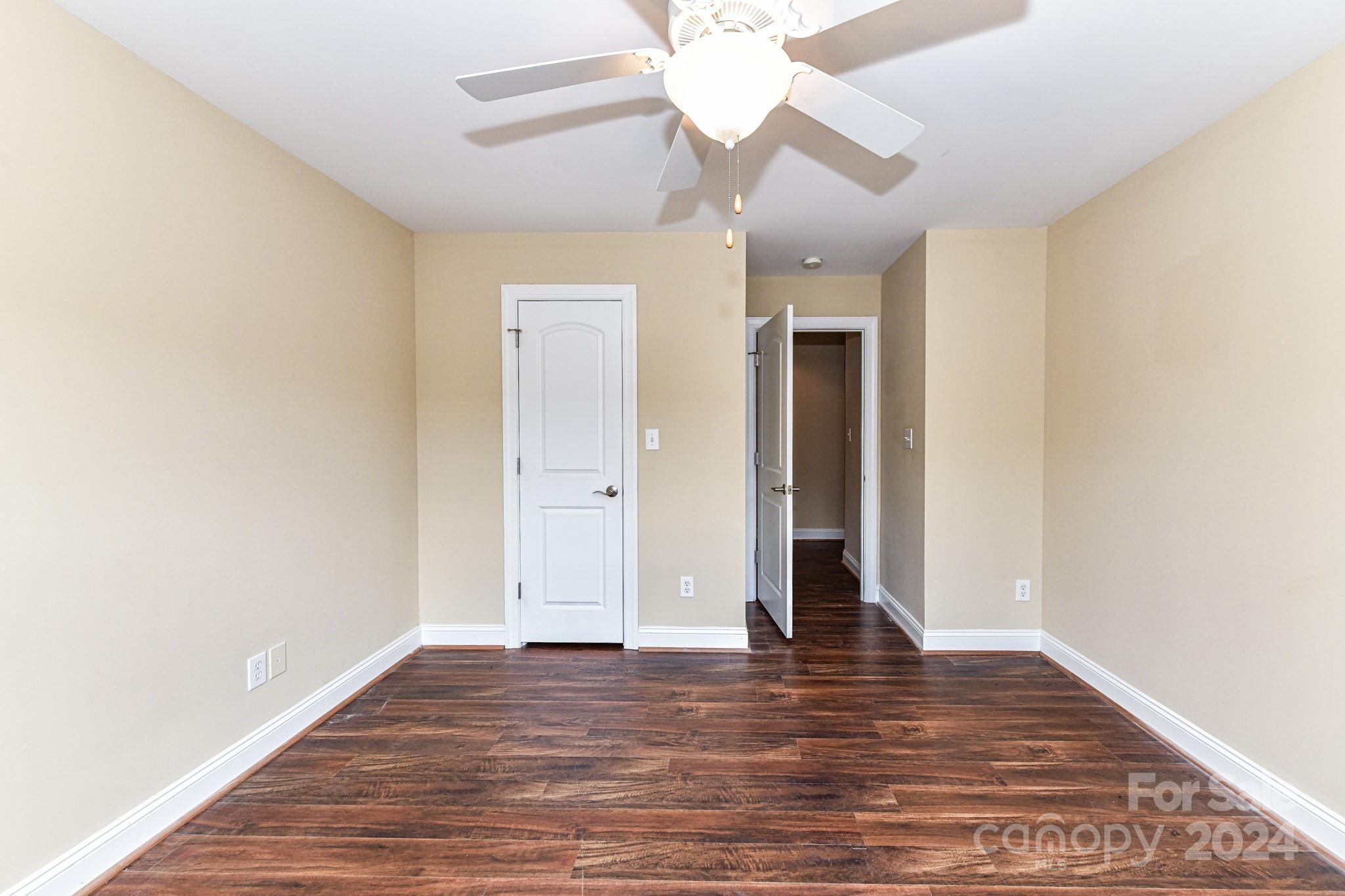 Laurel Creek - Residential