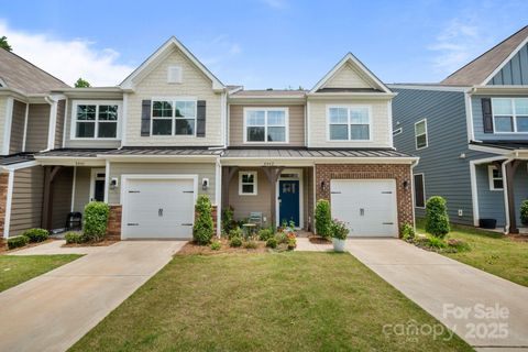 8042 Saluda Drive 3 Charlotte NC 28269