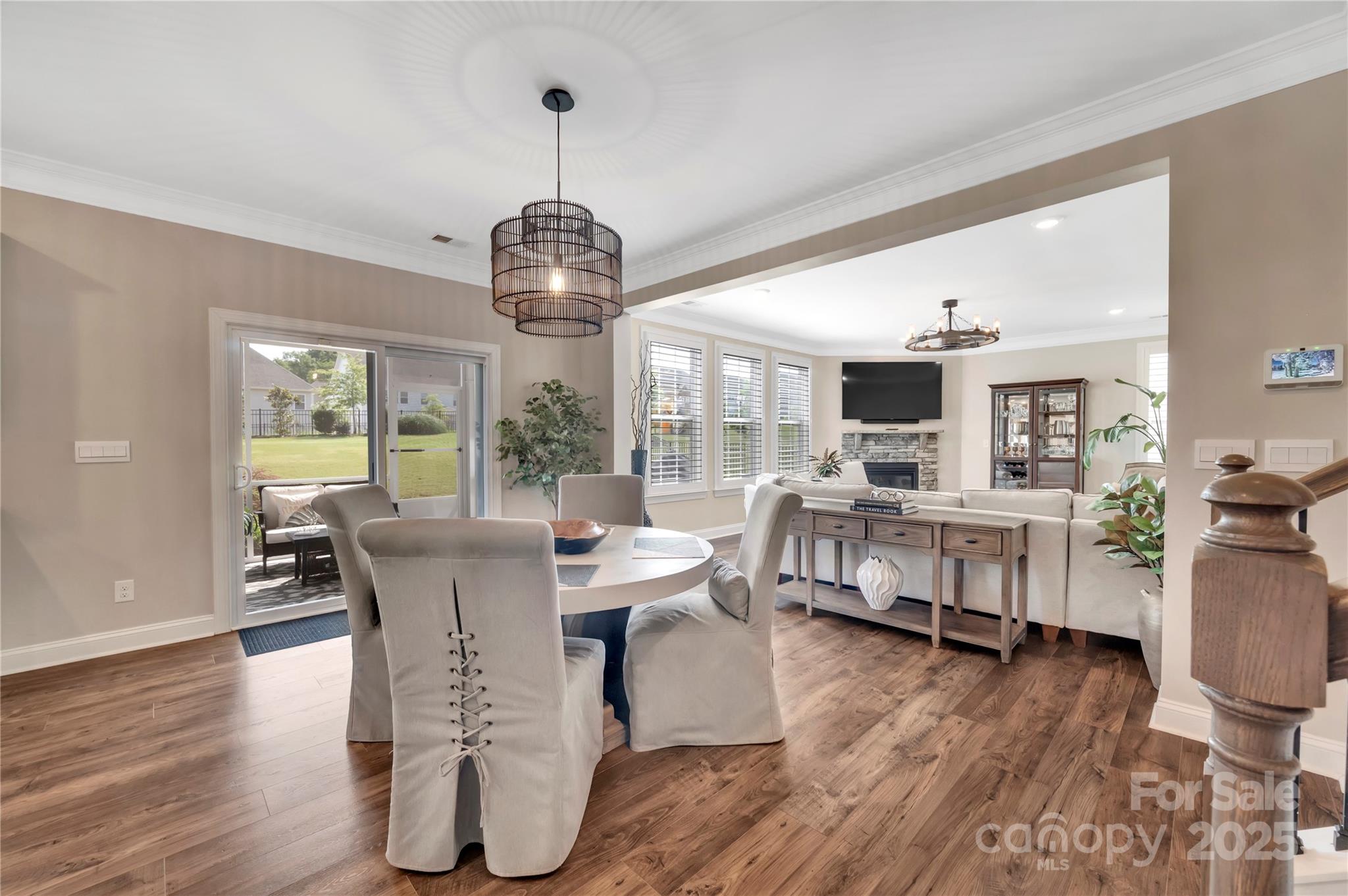 7046 North Bridge Drive