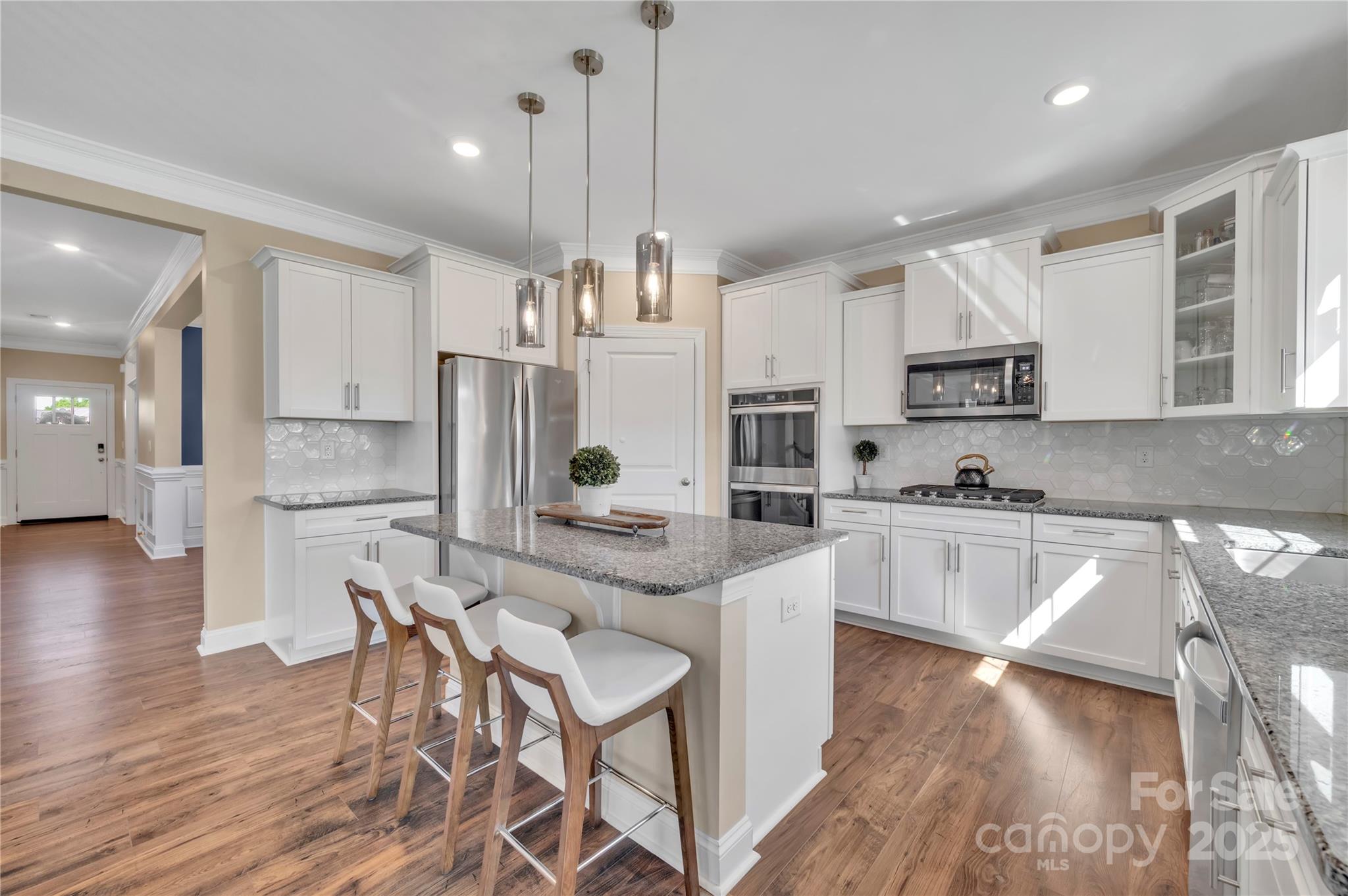7046 North Bridge Drive