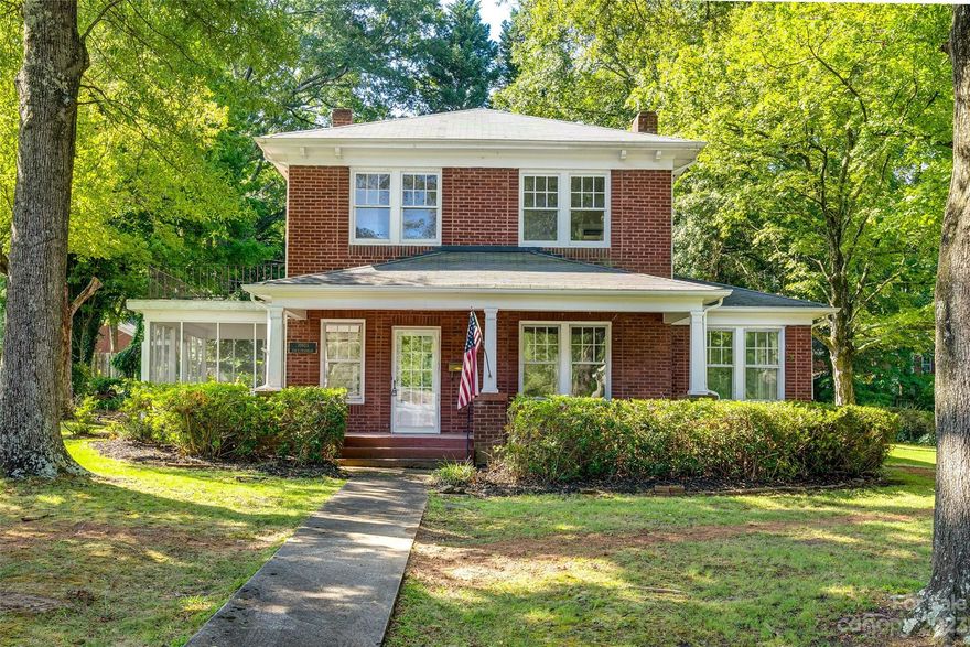 The Historian's Estate.  Located in the desirable Fairmont Park (with no historic district restrictions) and in the heart of downtown Gastonia, NC this home was built in 1925 and sits on a .46 acre lot.  Completely remodeled featuring original refinished hardwood floors, granite counters, stainless steel appliances, new light fixtures, new water lines, new water main, new paint, new trim, and so much more!  Large backyard offers plenty of privacy. High ceilings offer an open air feel when inside.  Downstairs level features a living room with fire place, den with built in bookshelves, large formal dining room, kitchen and half bath.  The beautifully finished staircase takes you to the upstairs level which features the primary bedroom with an adjoining sitting area, two additional bedrooms and full bath. Stunning screened sunroom offers beautiful views of the property. Full unfinished basement offers endless possibilities. Home featured on "For The Love of Old Houses".