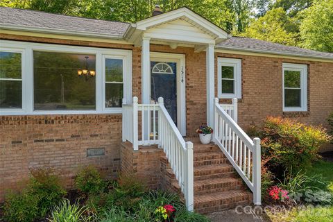 1514 N Franklin Street Gastonia NC 28054