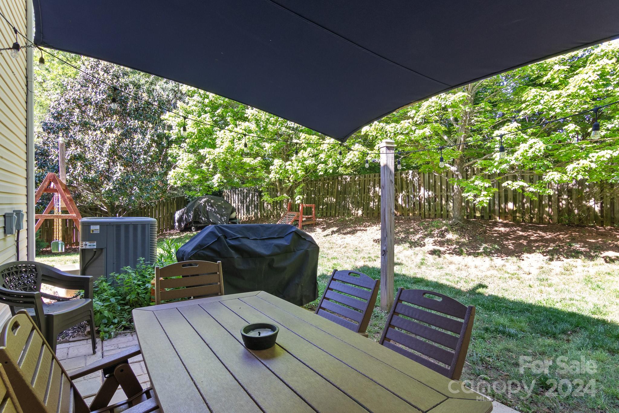 English Trails - Residential