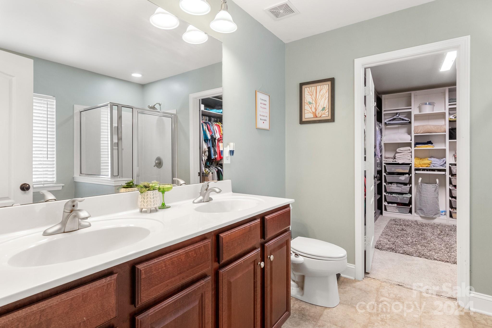 English Trails - Residential