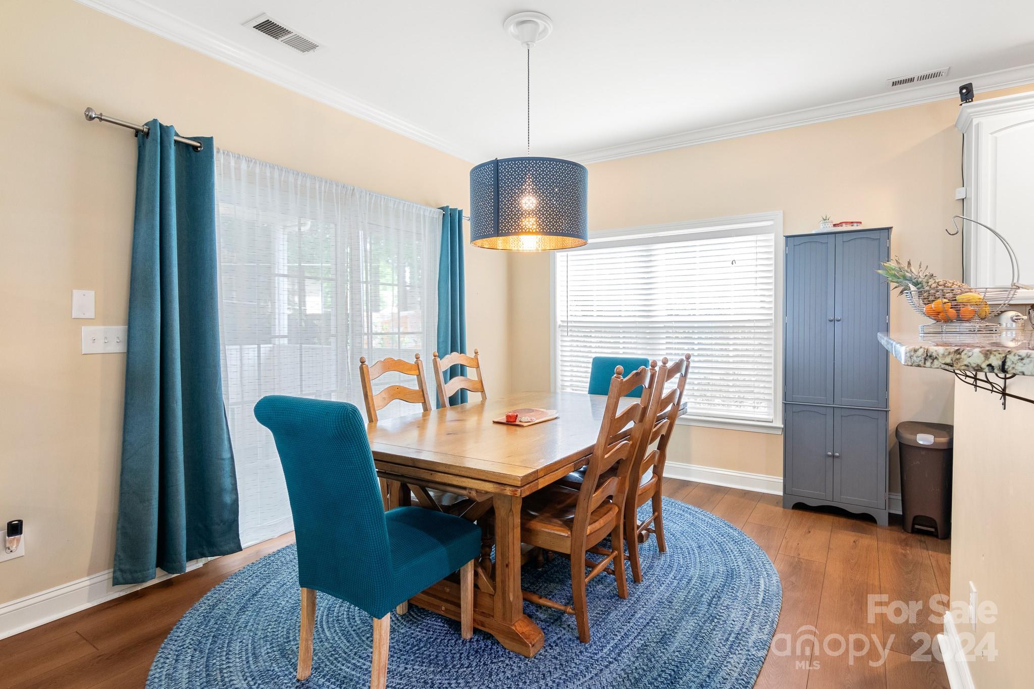 English Trails - Residential