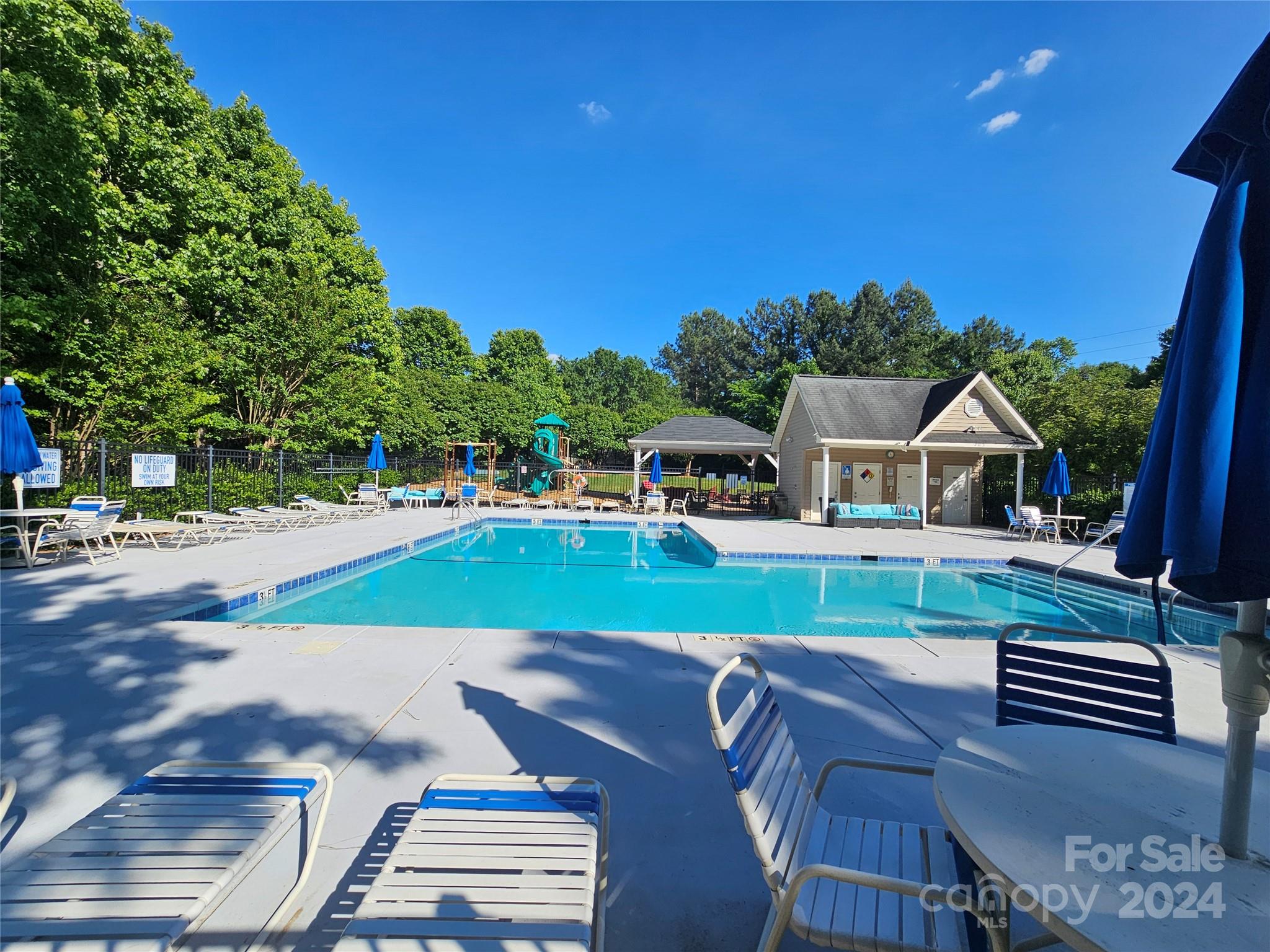 English Trails - Residential