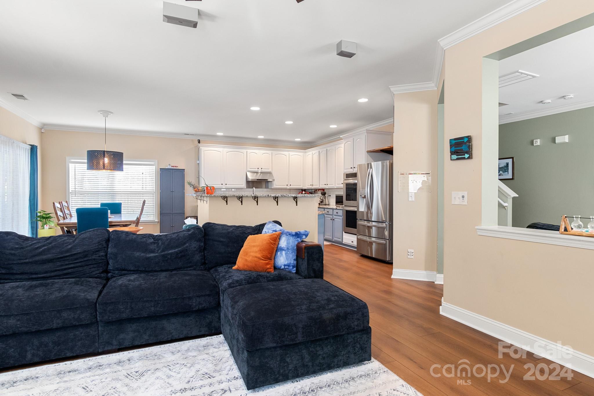 English Trails - Residential