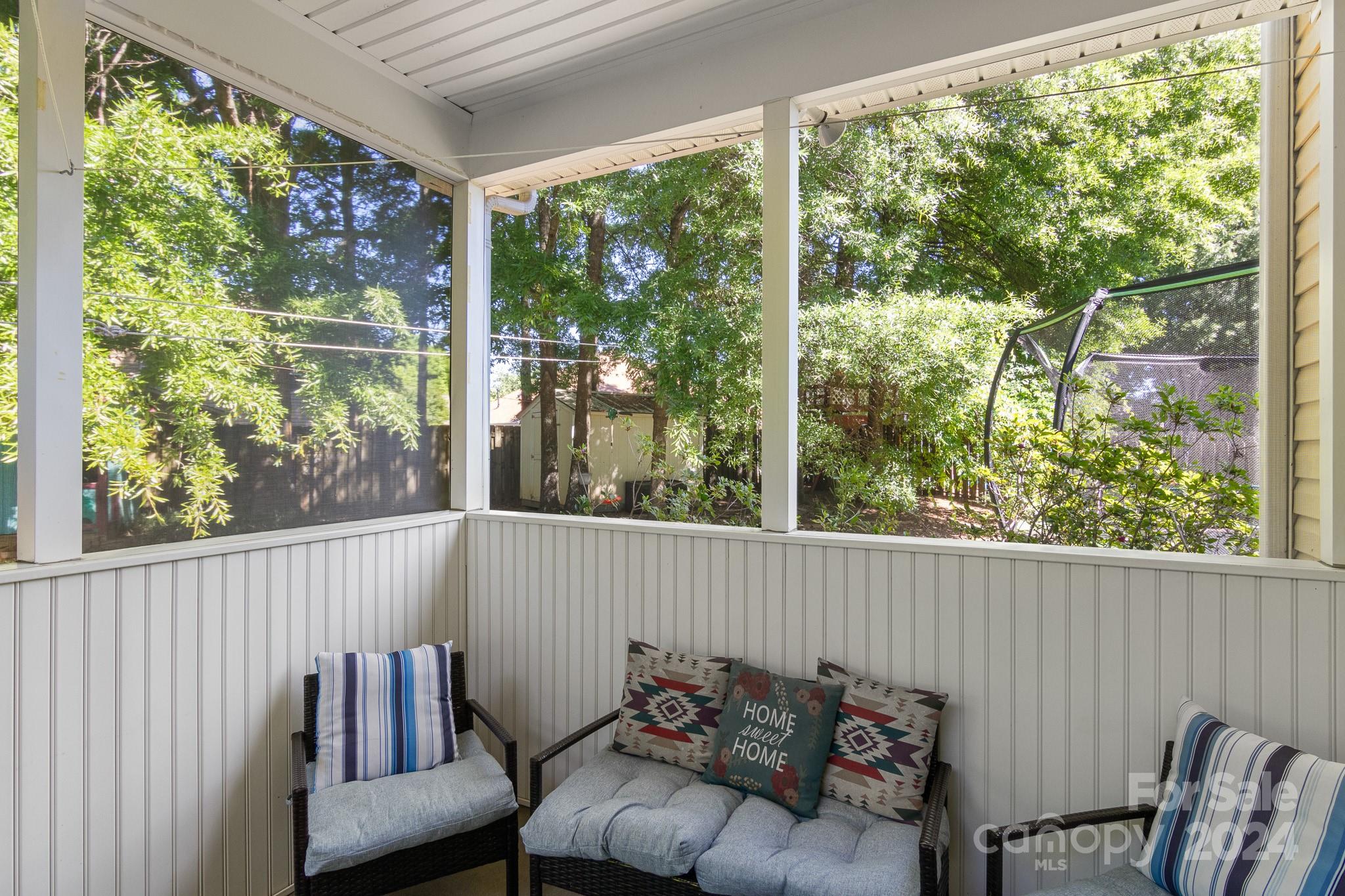 English Trails - Residential