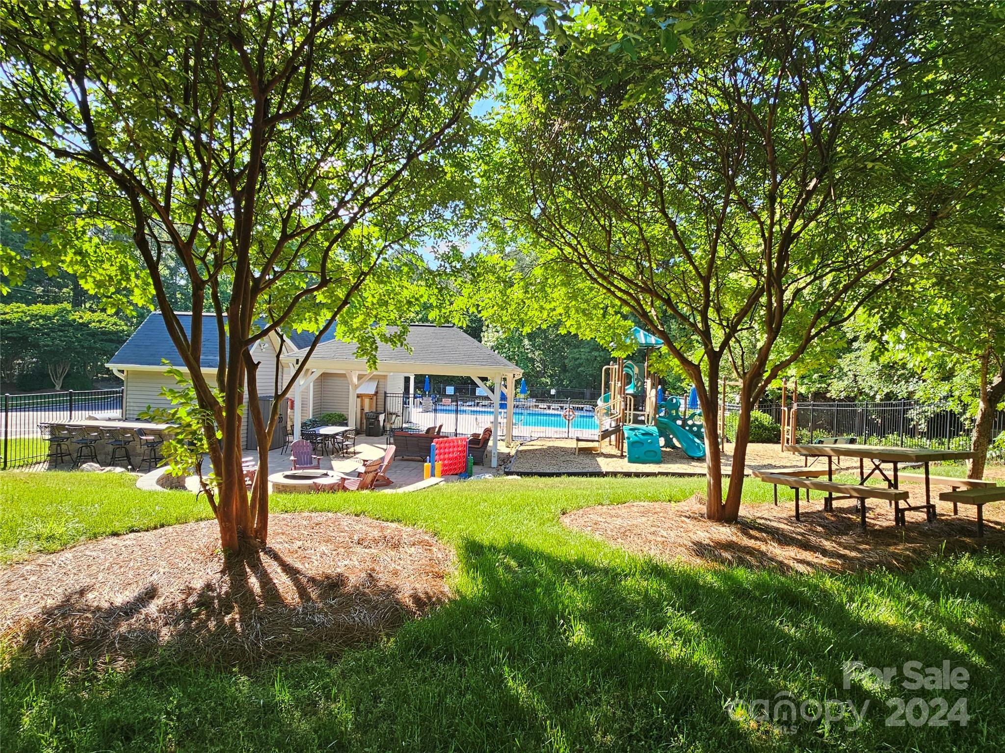 English Trails - Residential