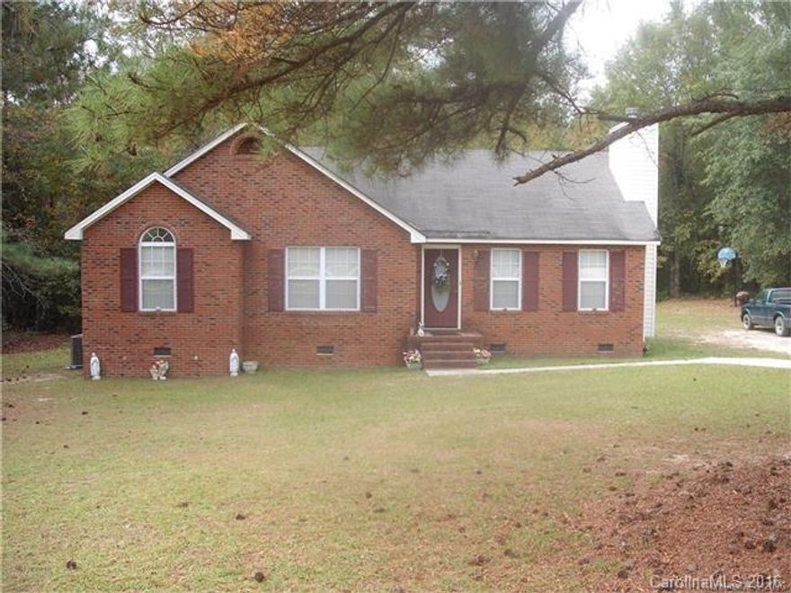 This home IS VERY INVITING.There is a nice yard, with all the room you need.