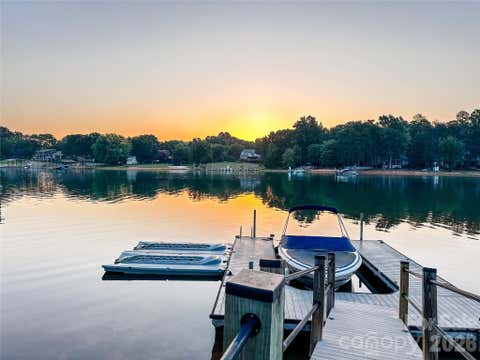 Photo of 175 Woodstream Circle, Mooresville, NC 28117 (MLS # 4400263)