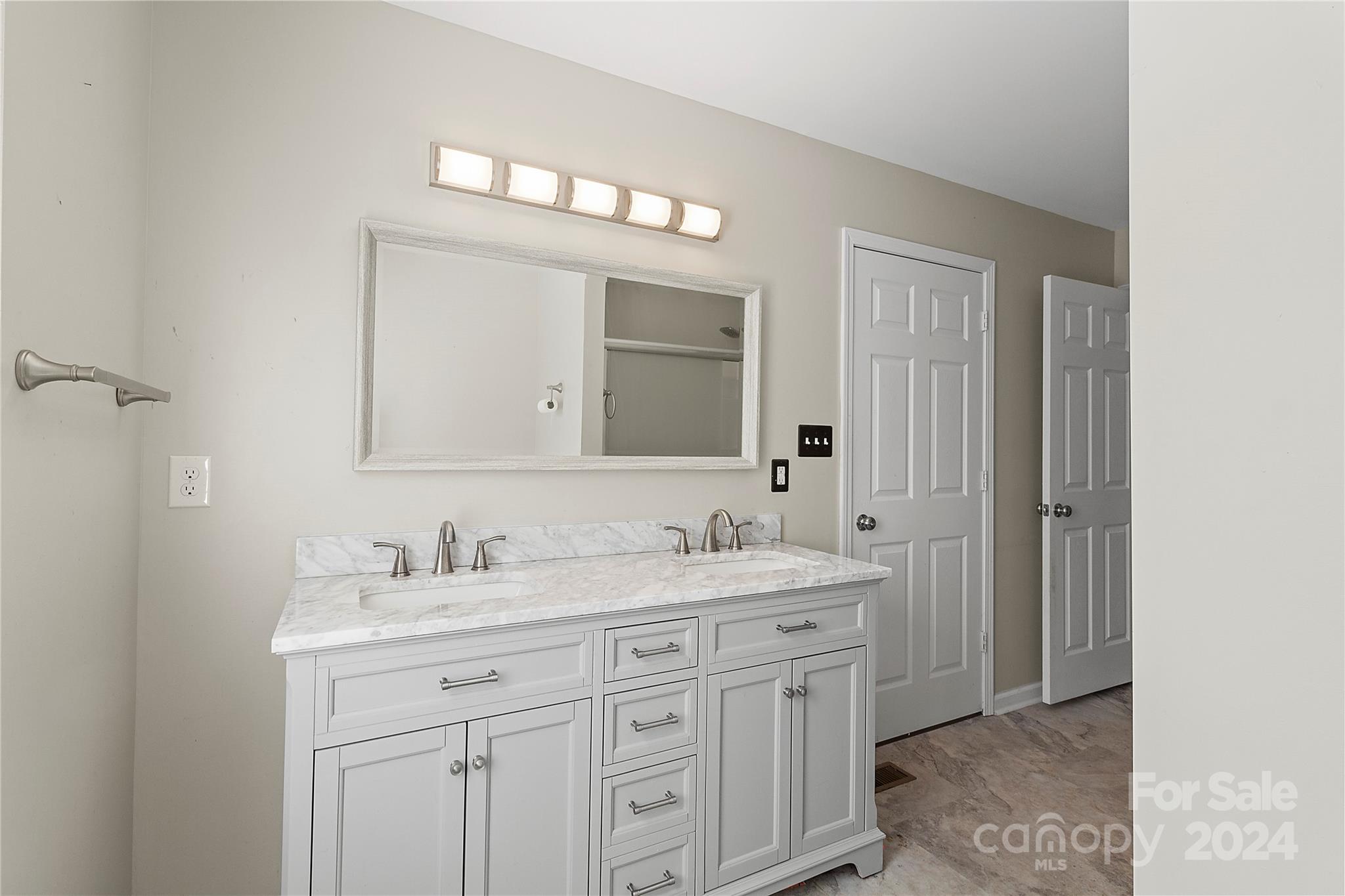 Cedarcroft - Residential