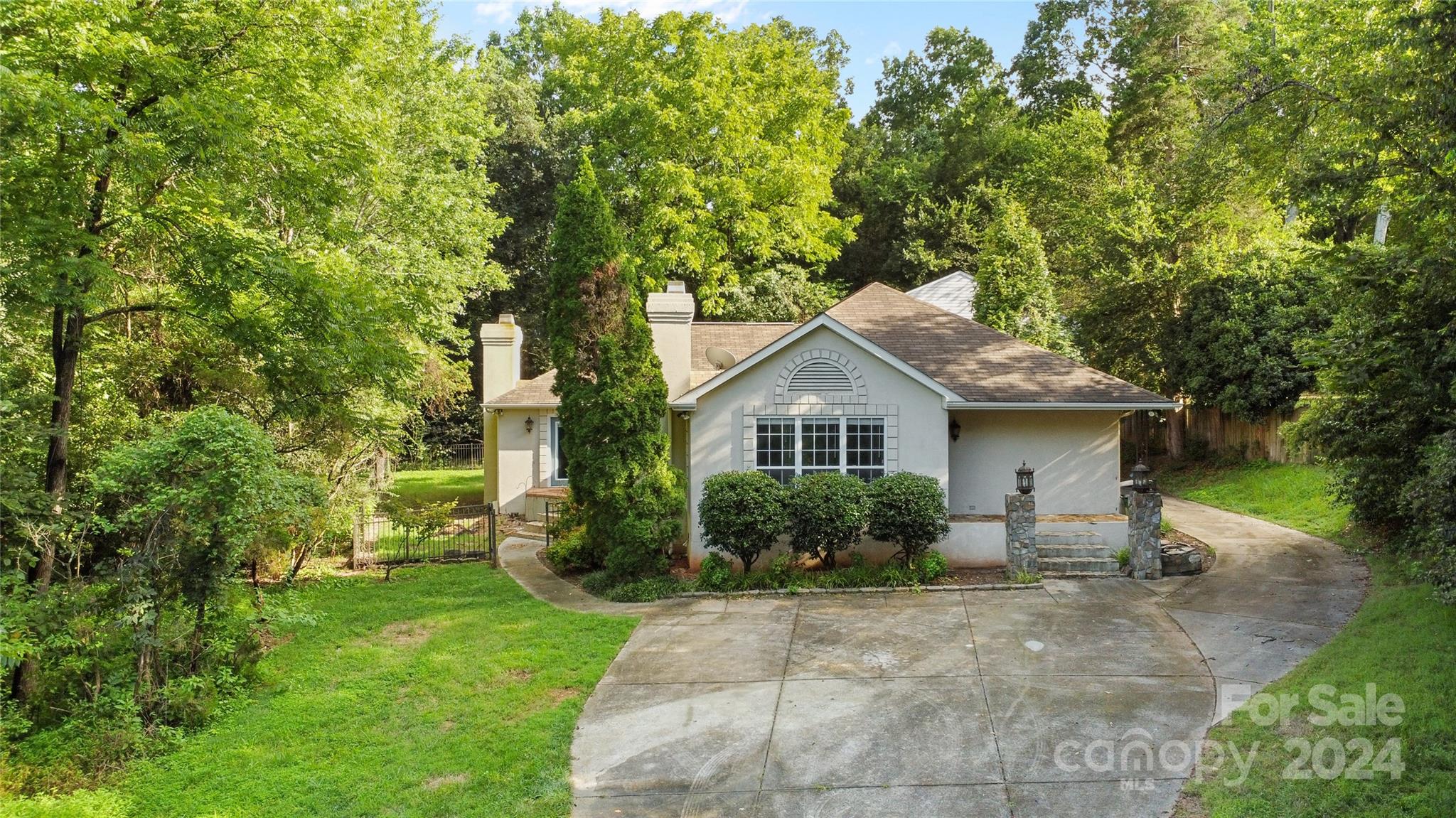 Cedarcroft - Residential
