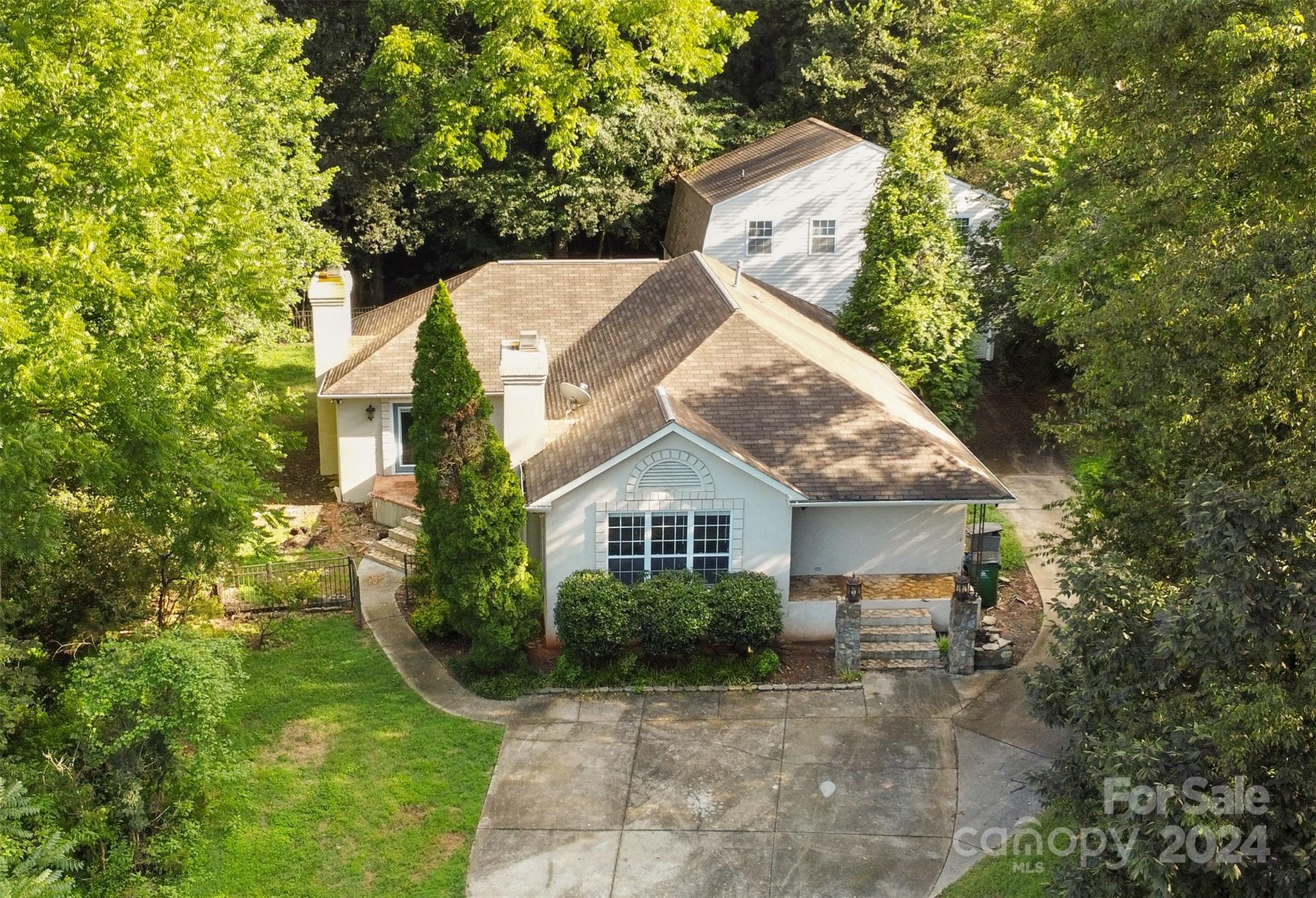 Cedarcroft - Residential