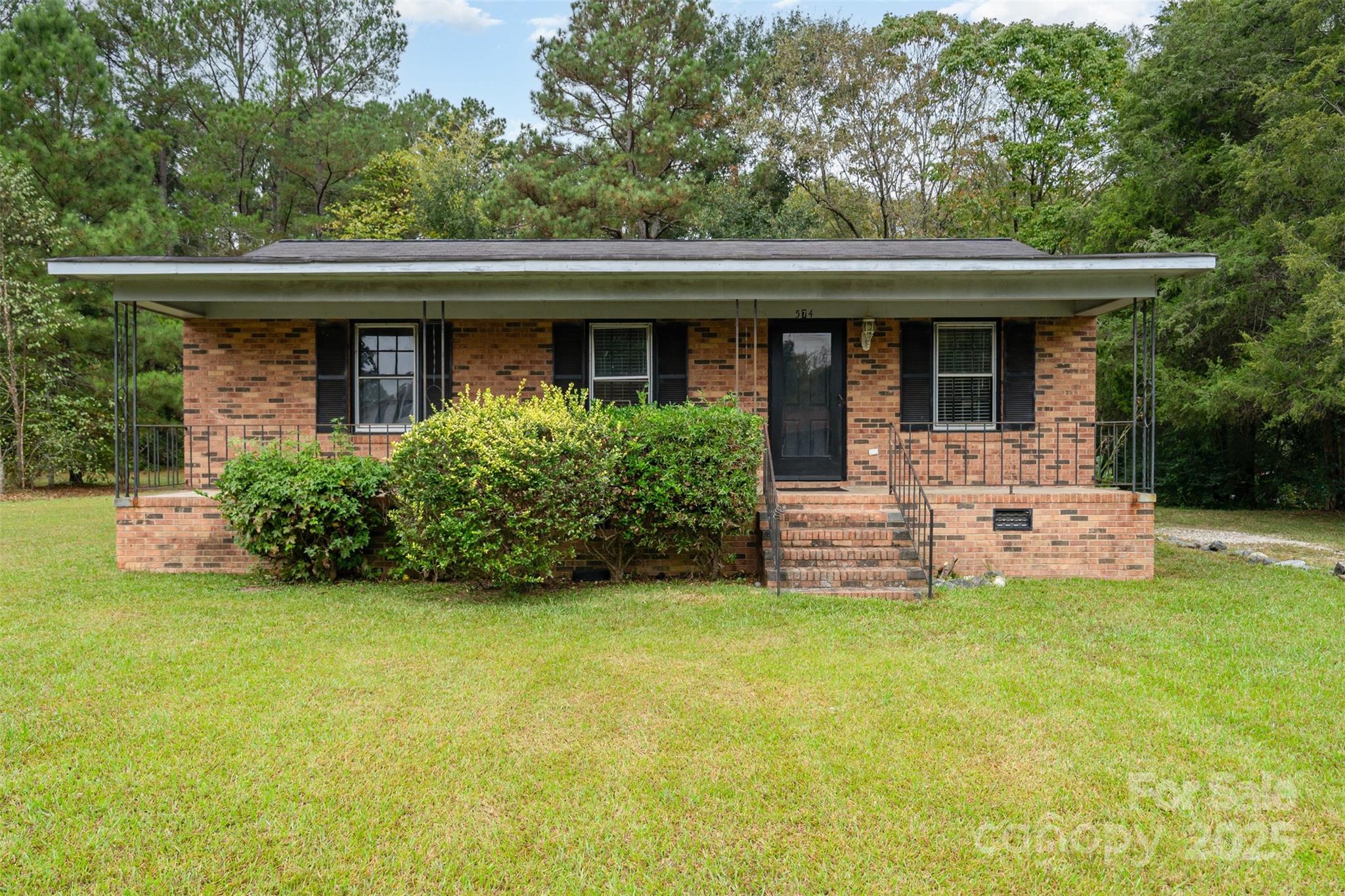 574 Gardendale Circle