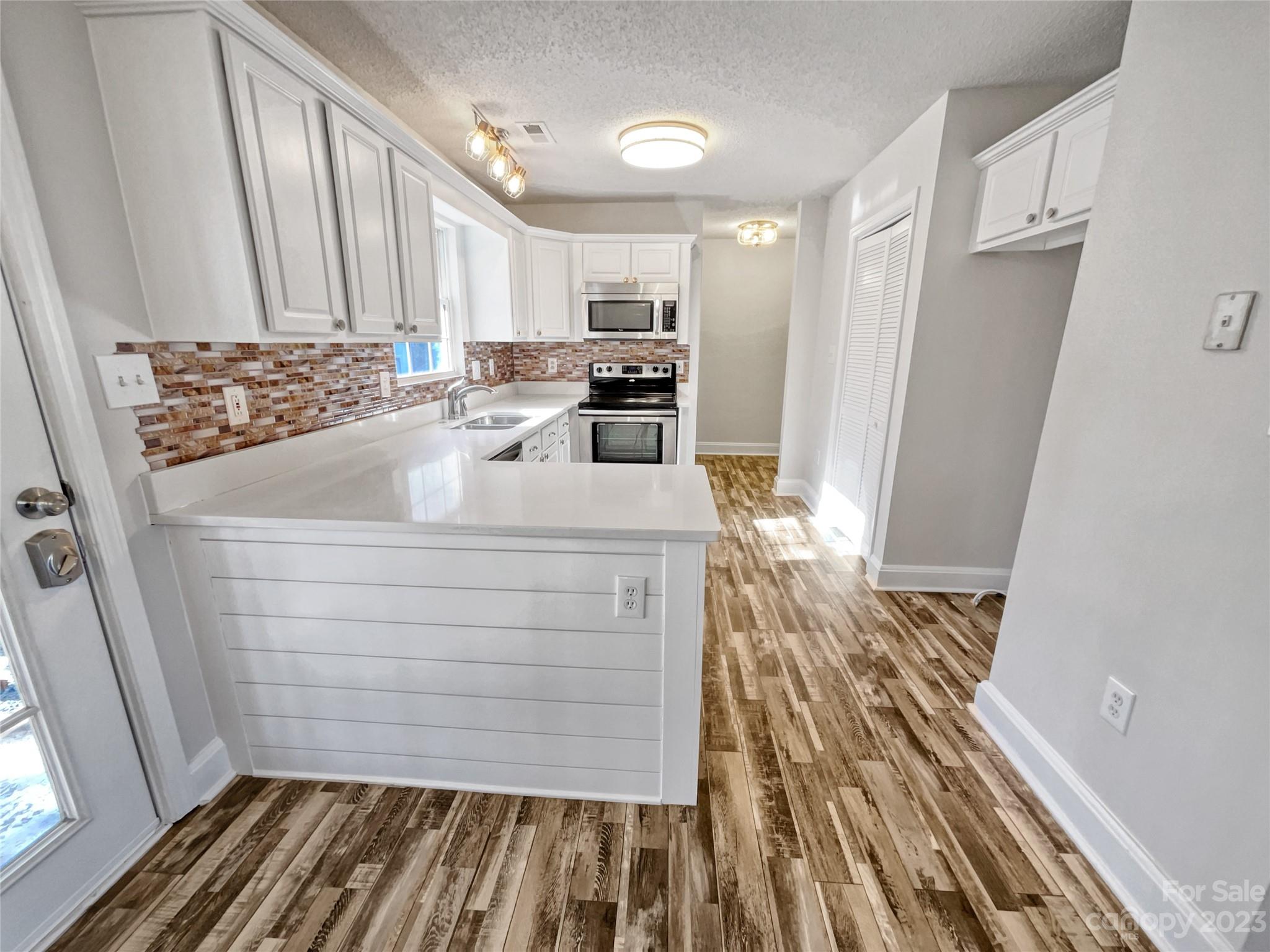 Country Crossing - Residential