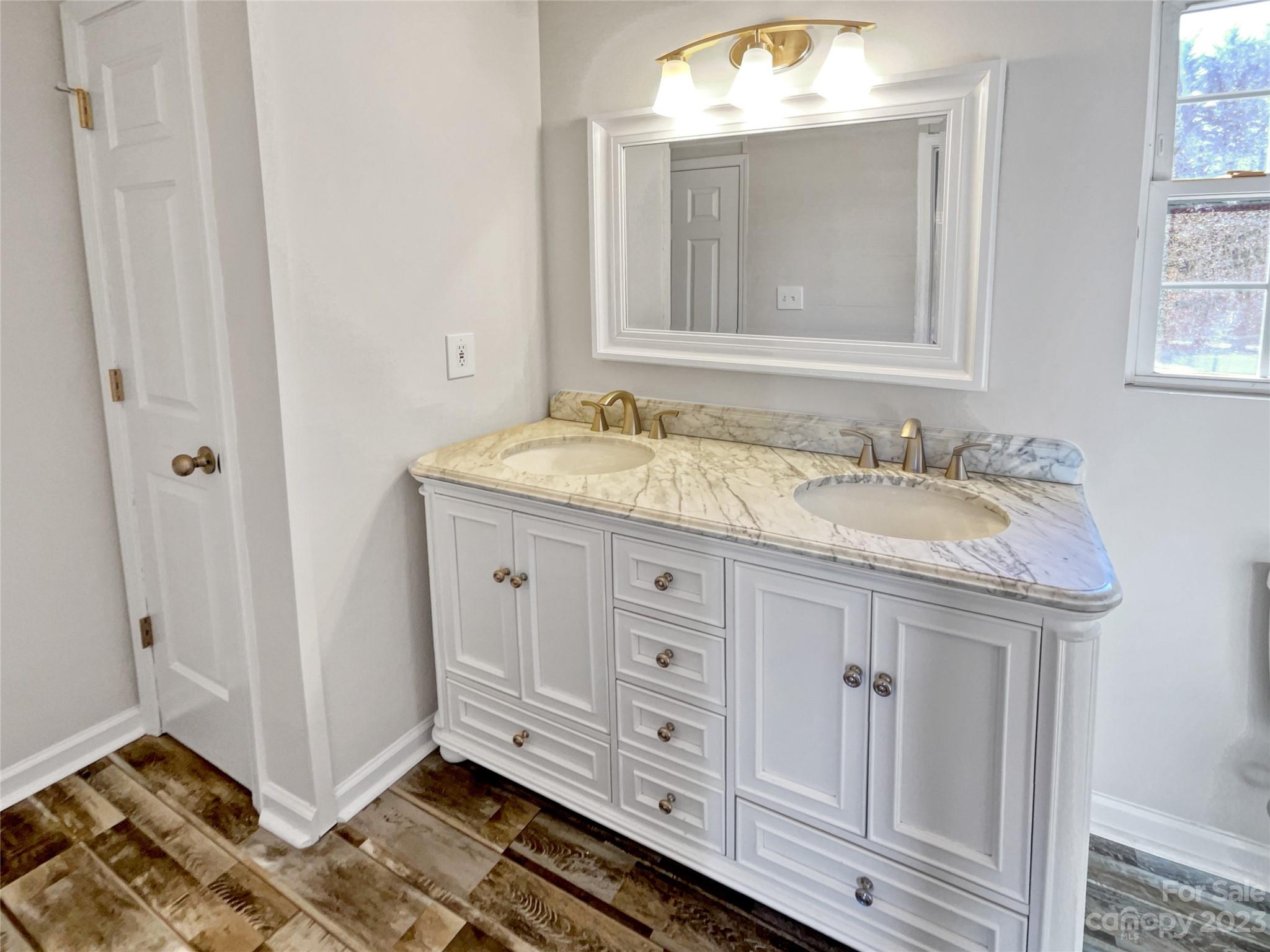 Country Crossing - Residential