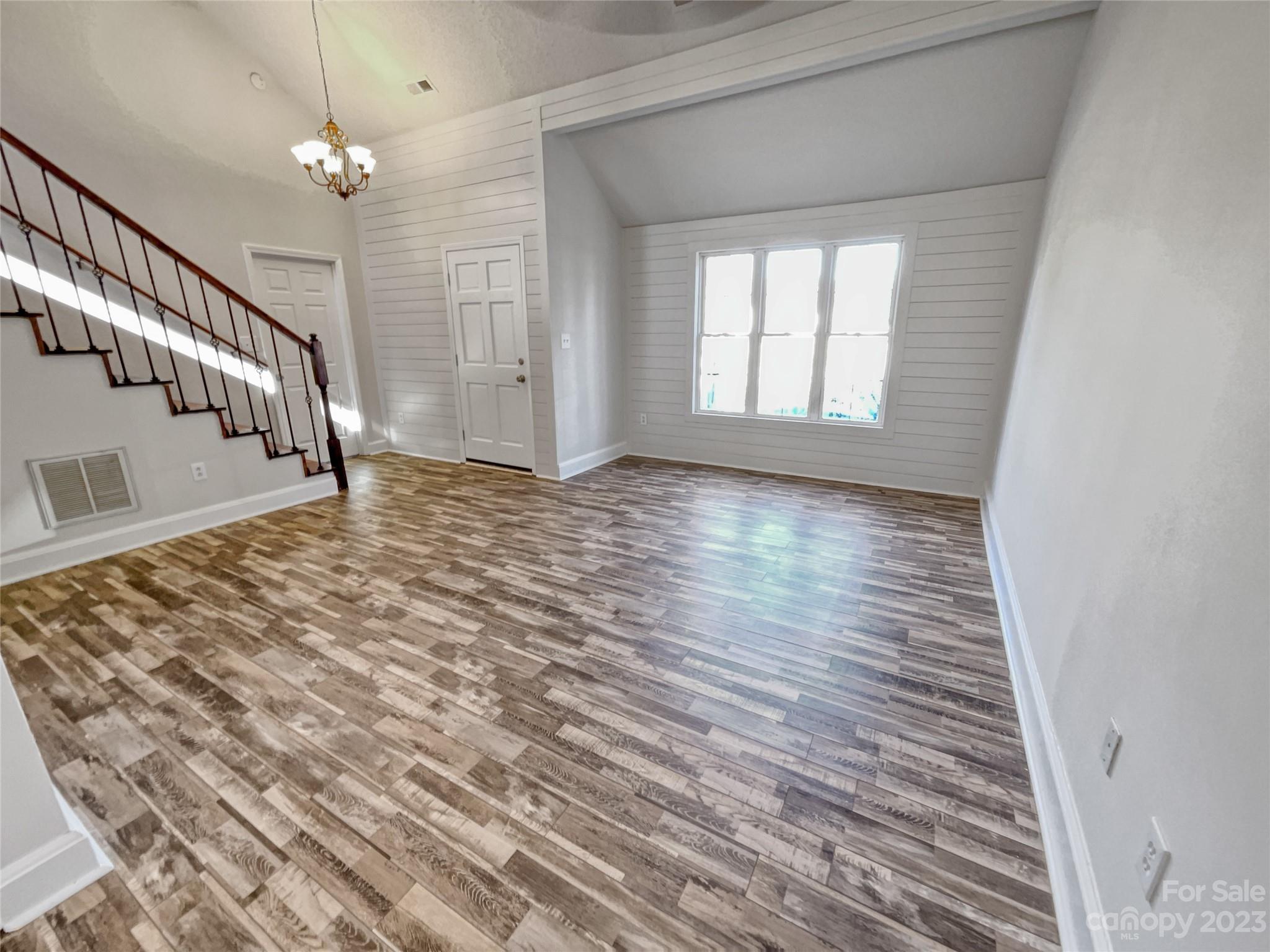 Country Crossing - Residential