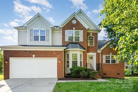 2514 Waters Vista Circle Charlotte NC 28213