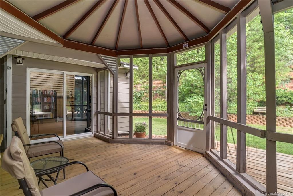 Holly Forest - Residential