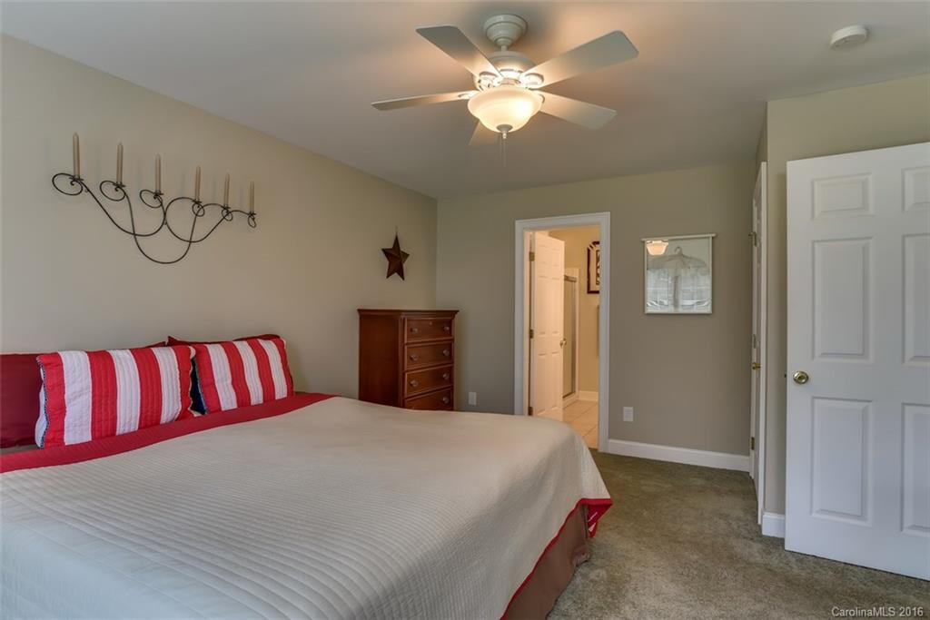 Holly Forest - Residential