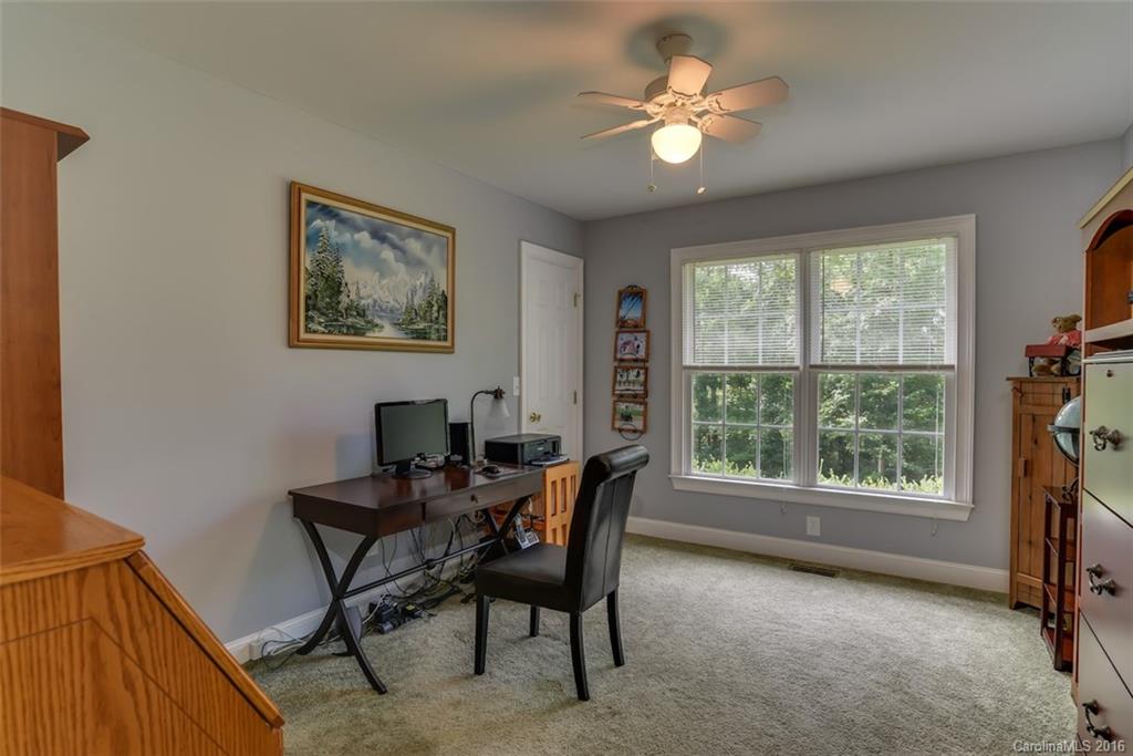 Holly Forest - Residential