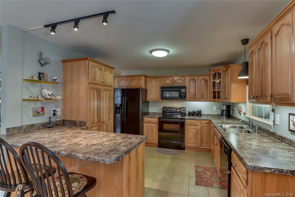 Holly Forest - Residential